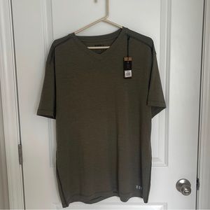 Nobull NWT vneck